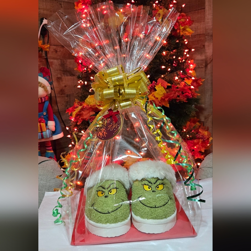 The Grinch Slippers